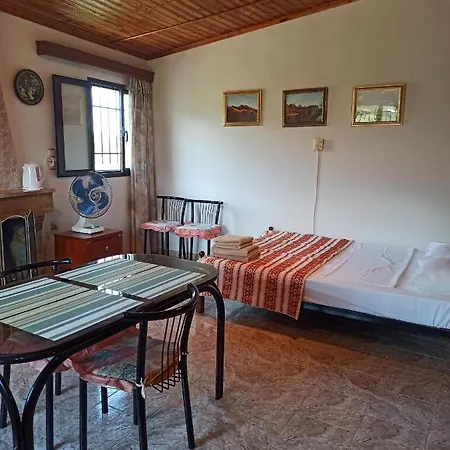 Guest house Mira